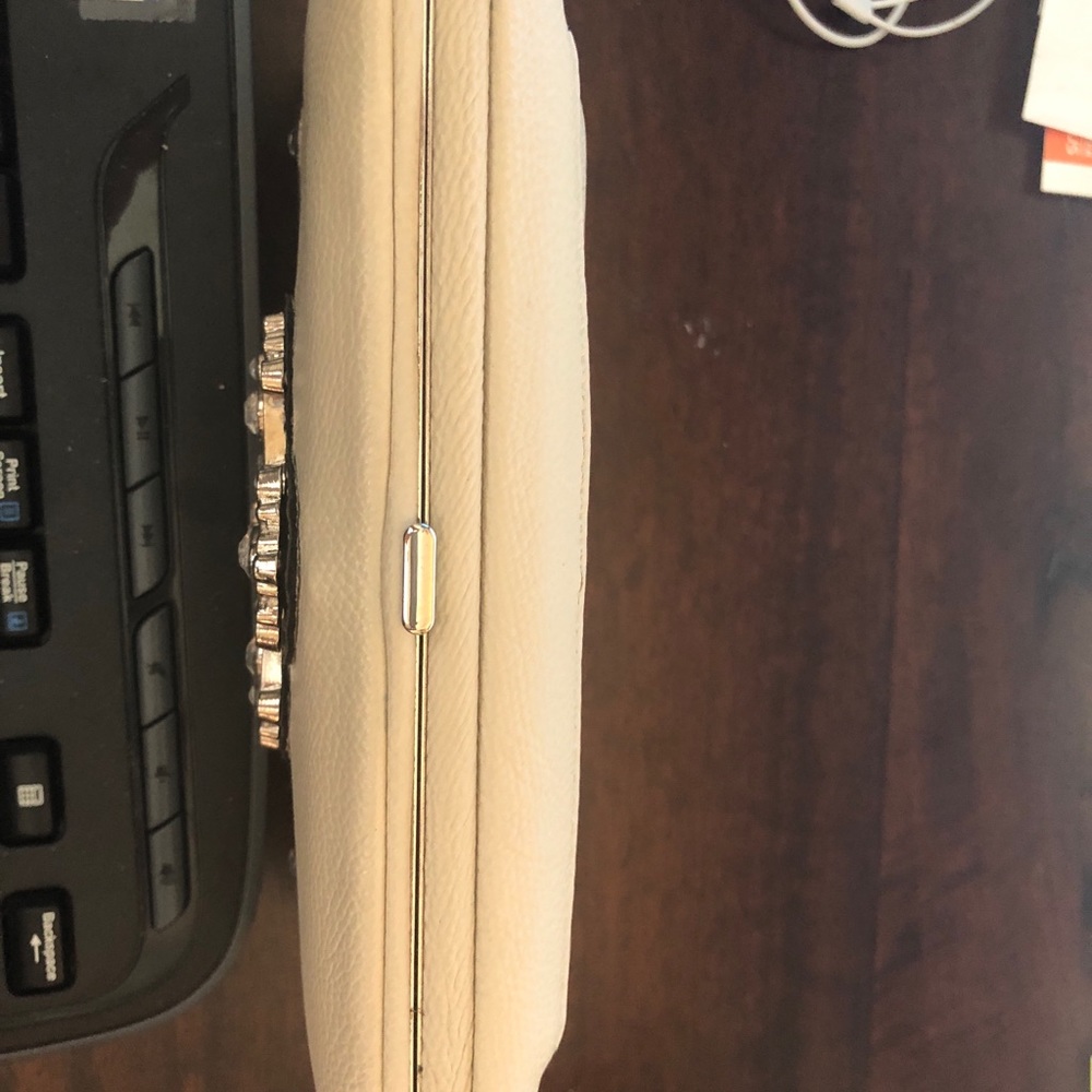 Wallet - Picture 2 of 6